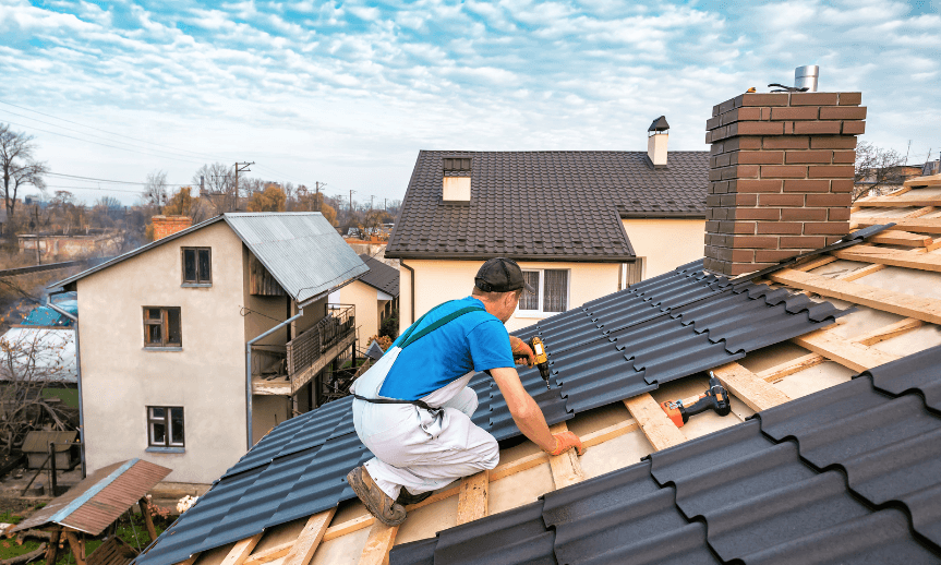 Plechové šablóny na strechu: Ľahké, moderné a na desiatky rokov